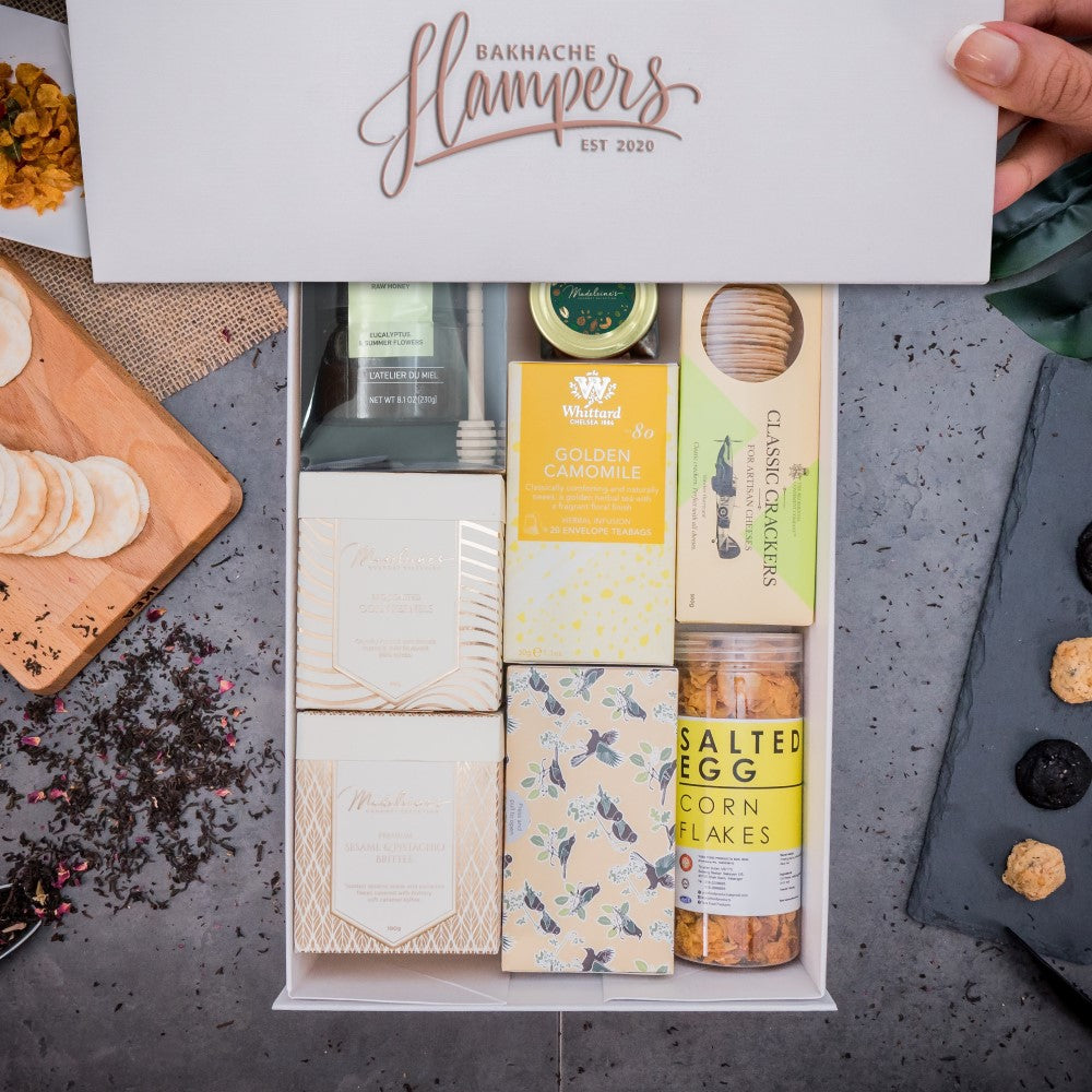 The Gourmet Box with Black & Herbal Teas - Thinking of You